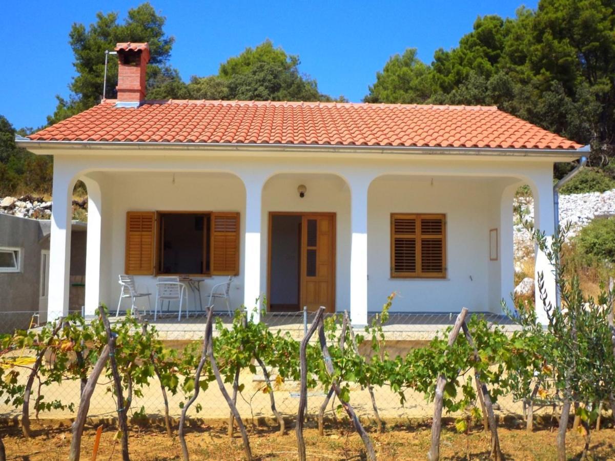 House Fantazija Vila Kampor Exterior foto